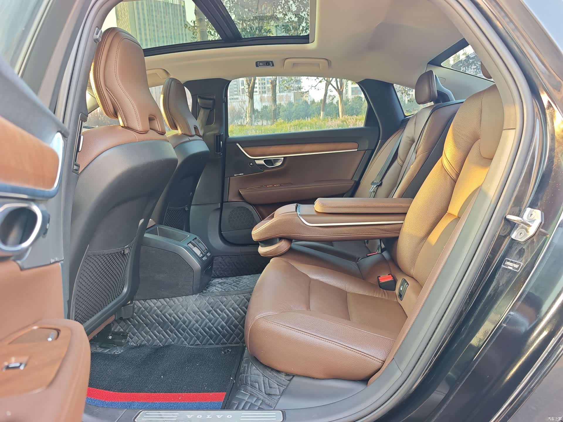 Volvo S90, 2020 6