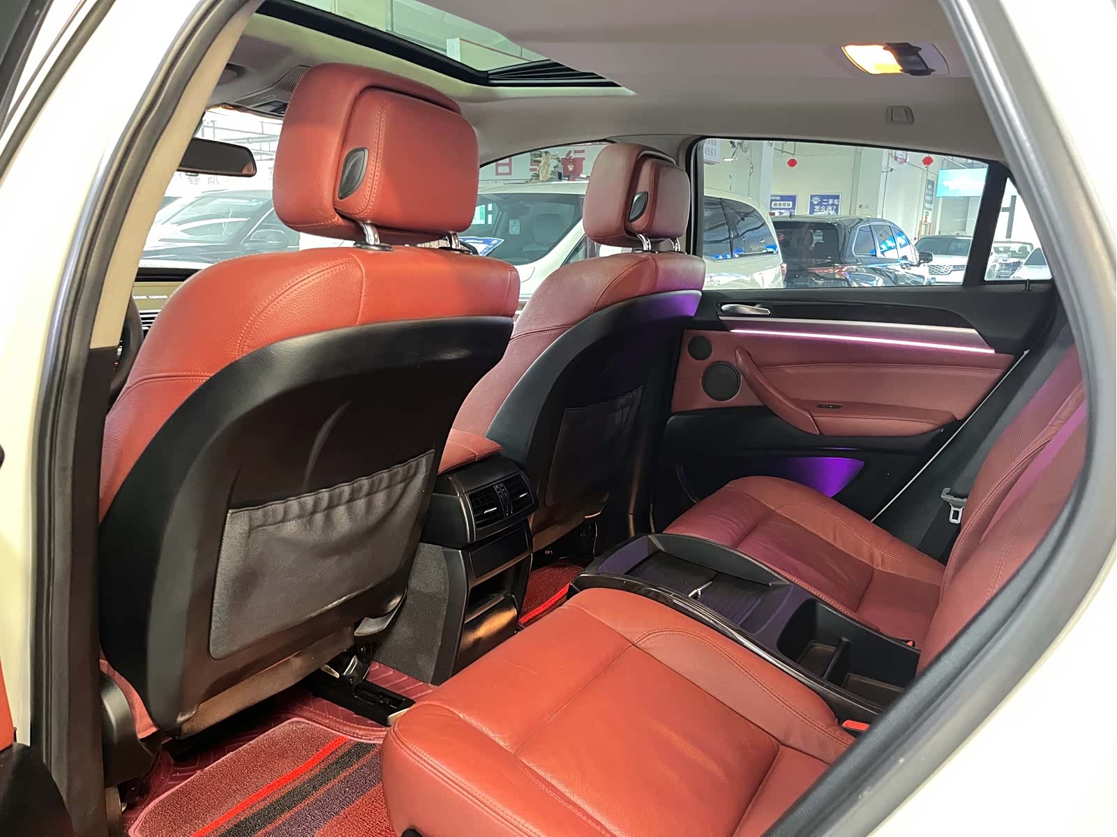 BMW X6, 2013 8