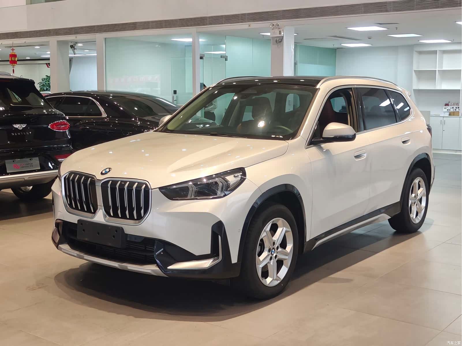 BMW X1, 2023 1