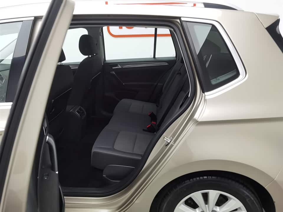 Volkswagen Golf*Jiayu Volkswagen Golf*Jiayu