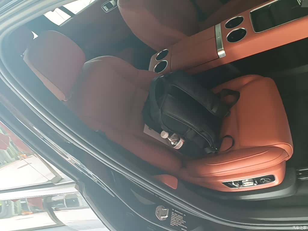 Li Auto L9, 2023 25