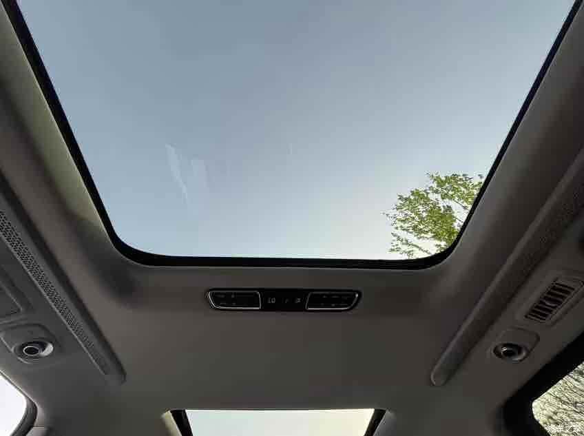 Trumpchi M8, 2025 15