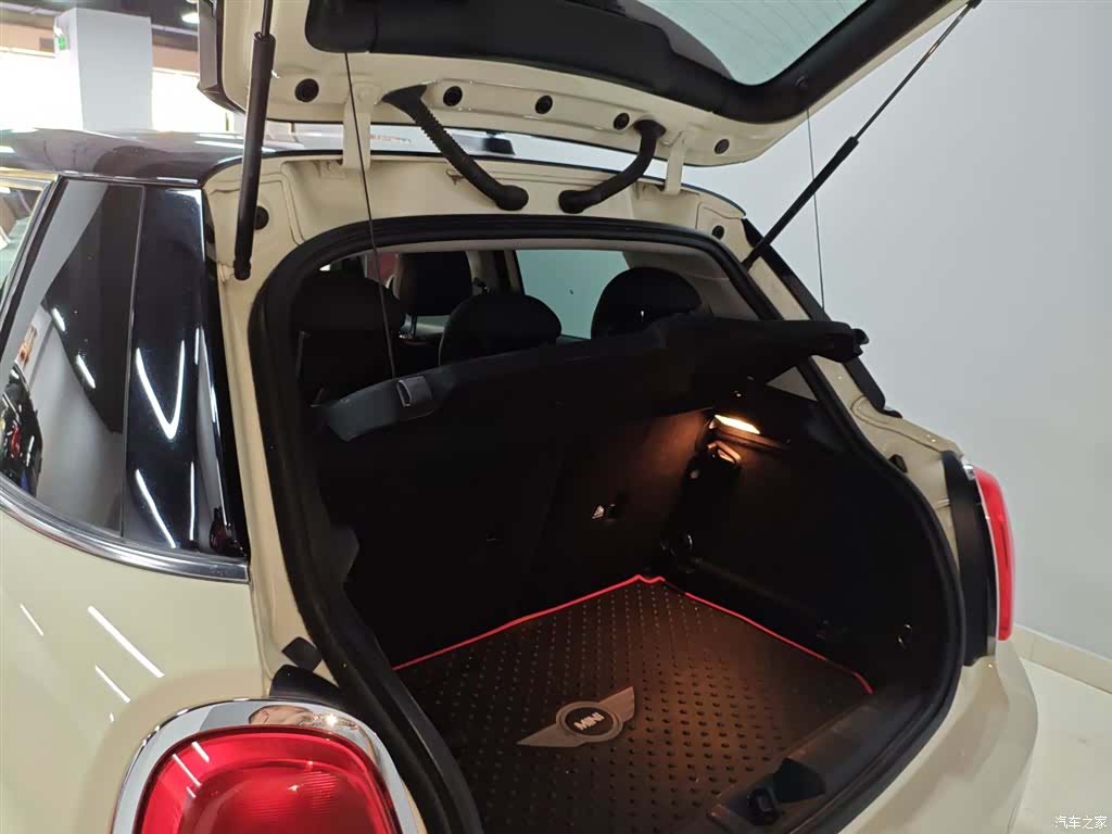 Mini Cooper, 2018 9