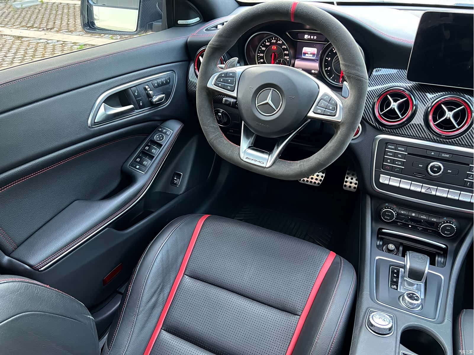 Mercedes-Benz CLA, 2017 13