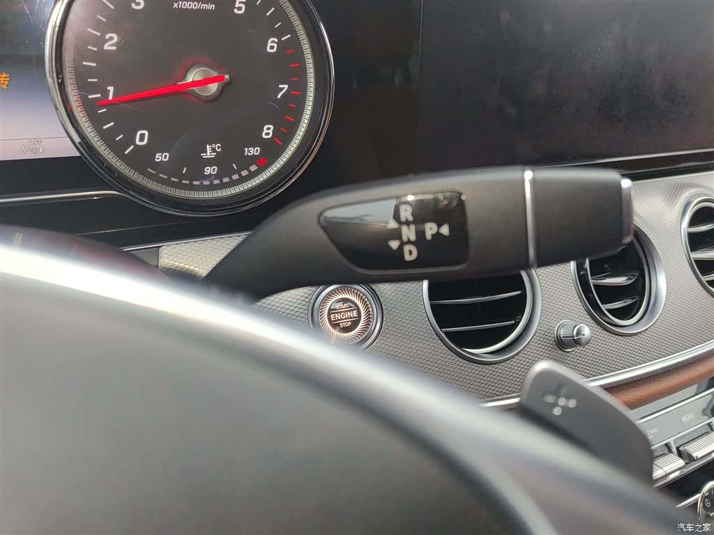Mercedes-Benz E-Class, 2017 12