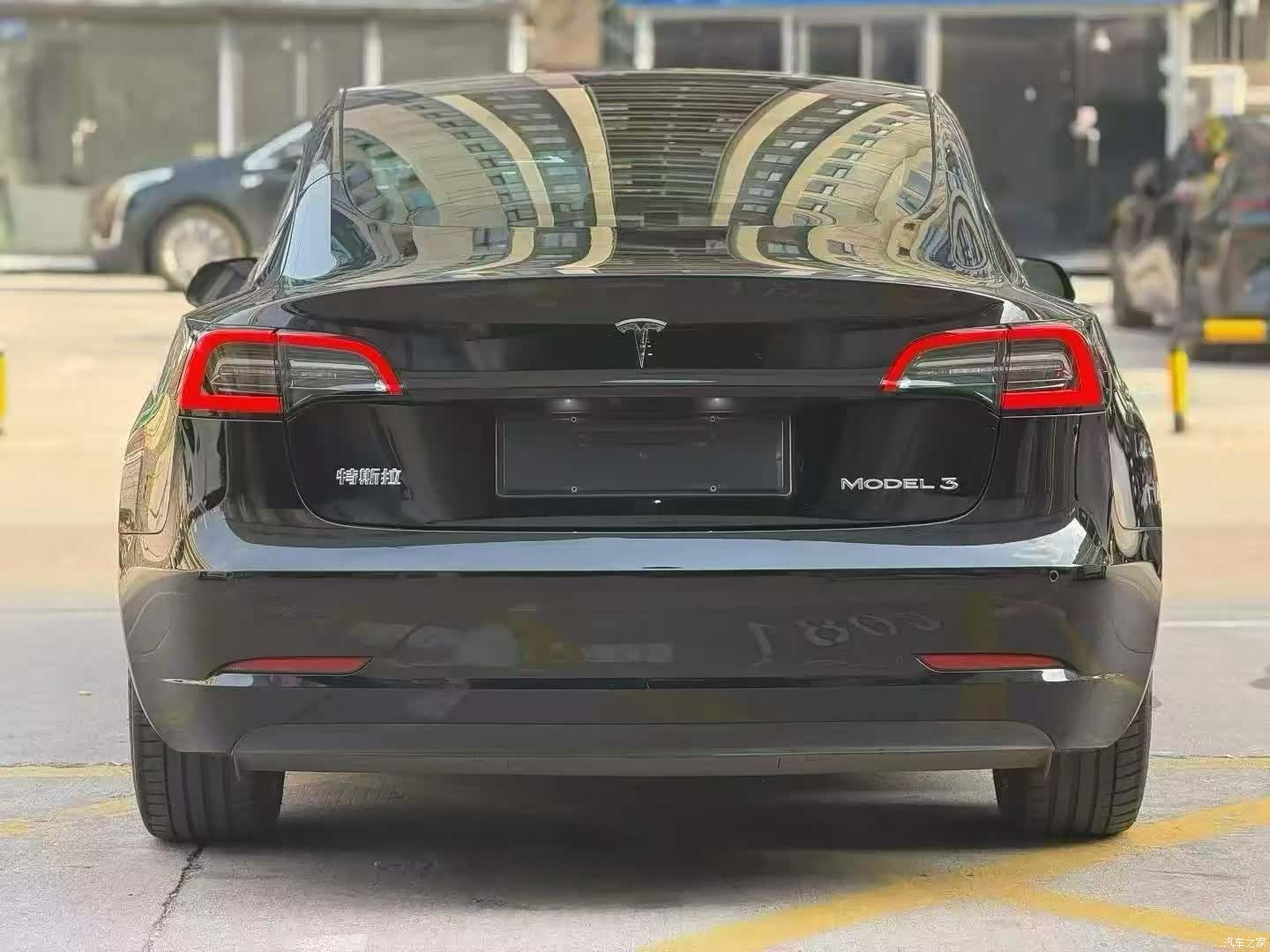 Tesla Model 3, 2021 4