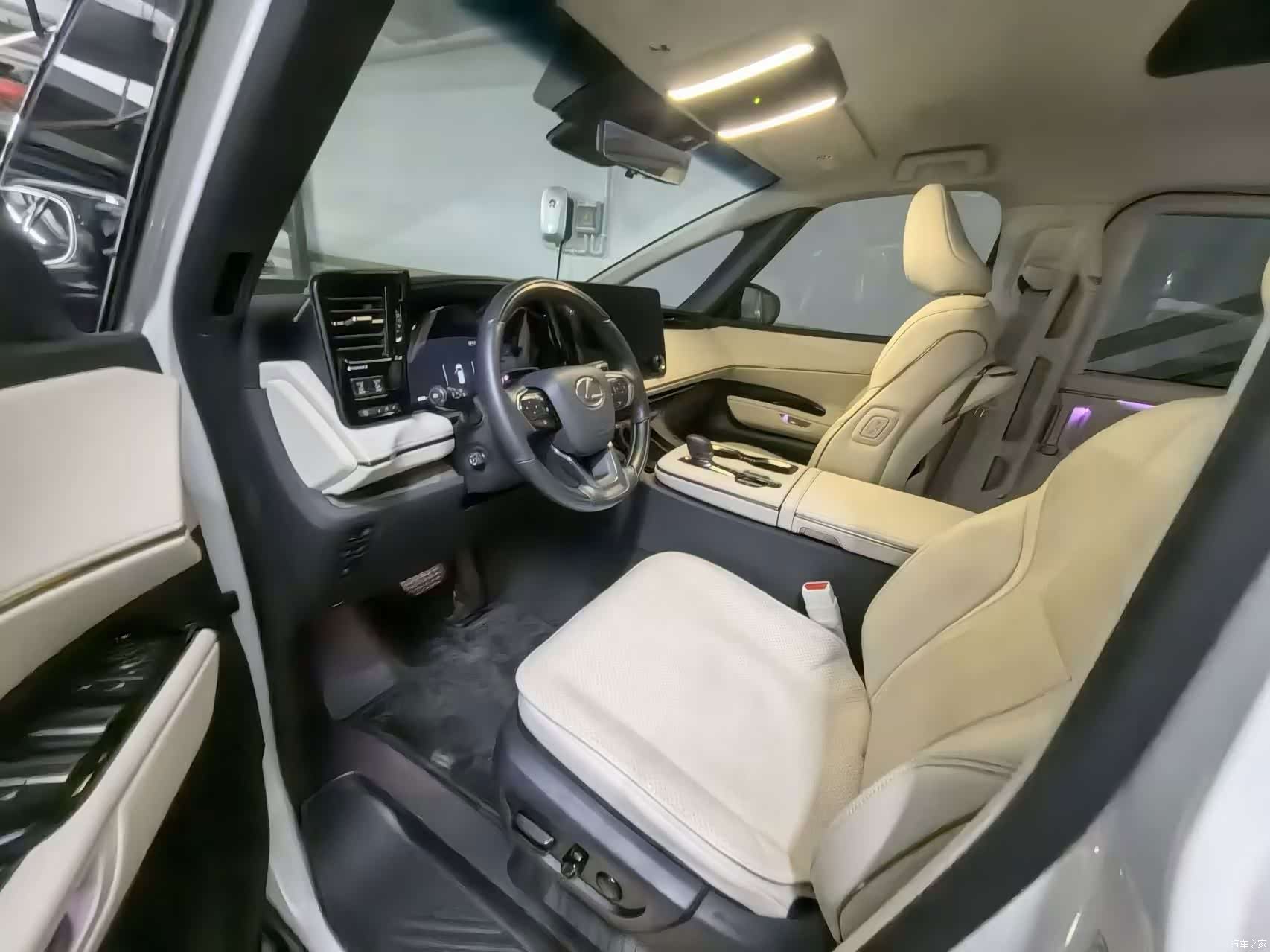 Lexus LM, 2024 все фото