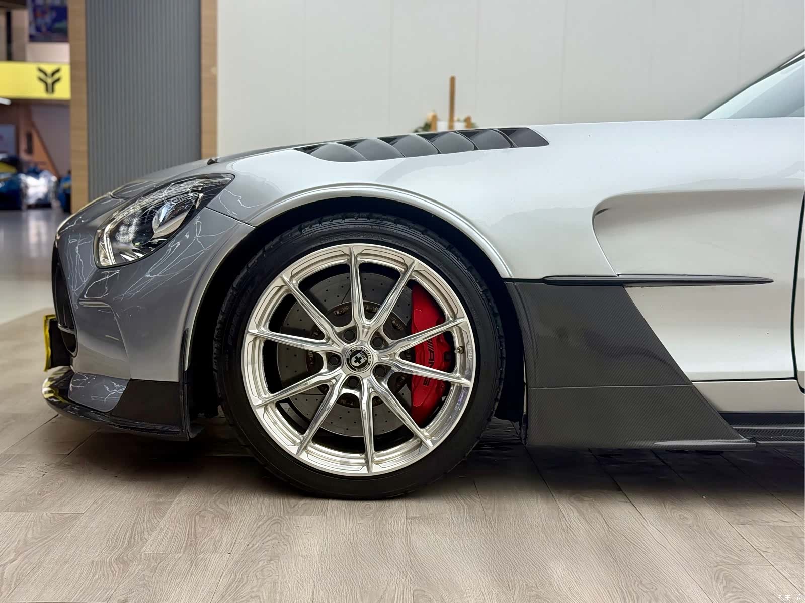 MG AMG, 2016 8