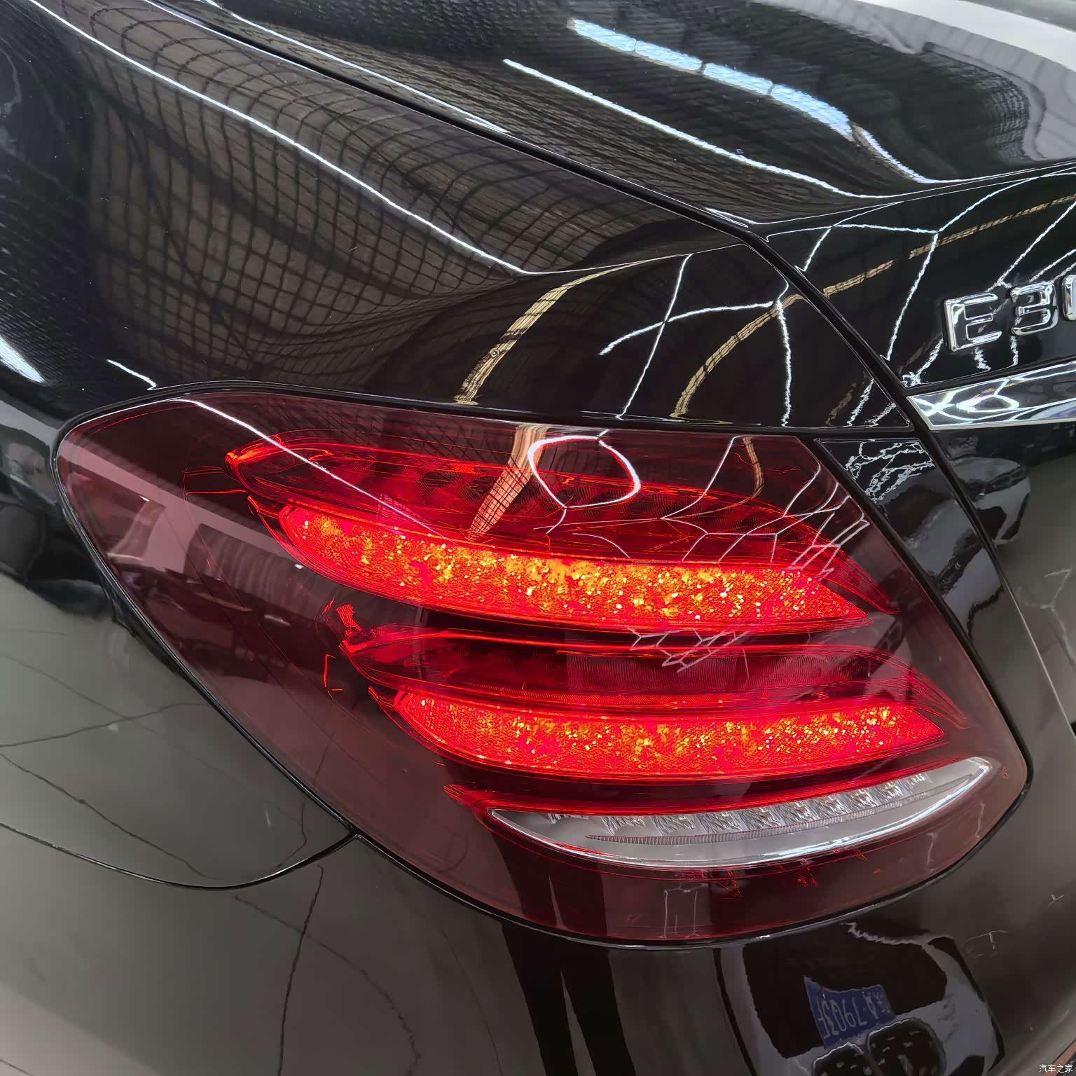 Mercedes-Benz E-Class, 2019 16