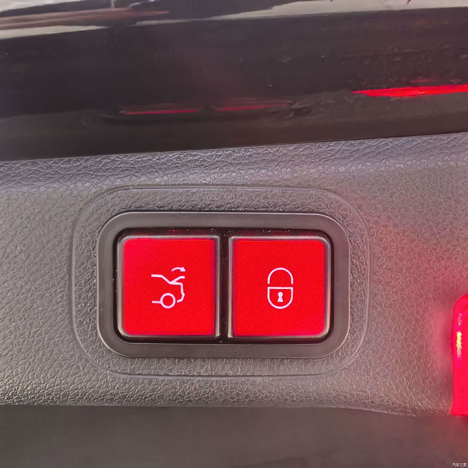 Mercedes-Benz E-Class, 2019 17