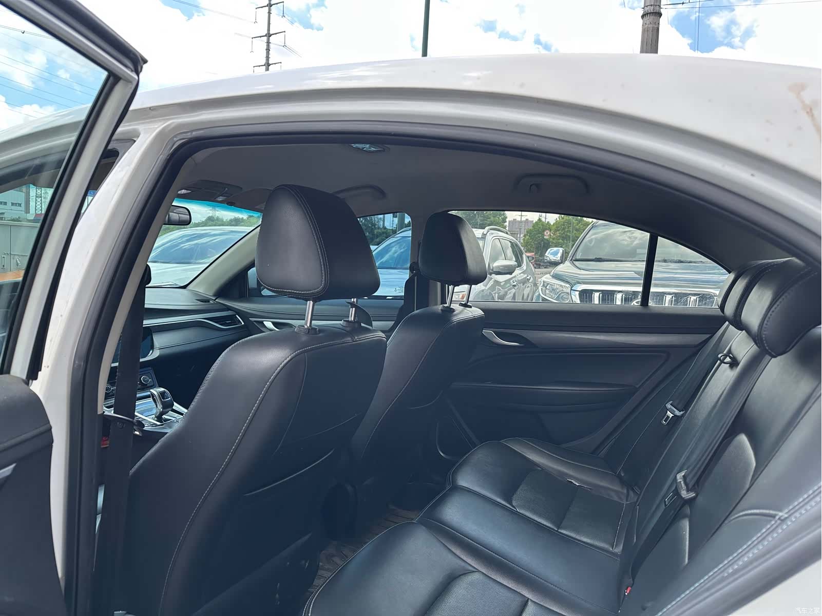 Geely Emgrand, 2018 10