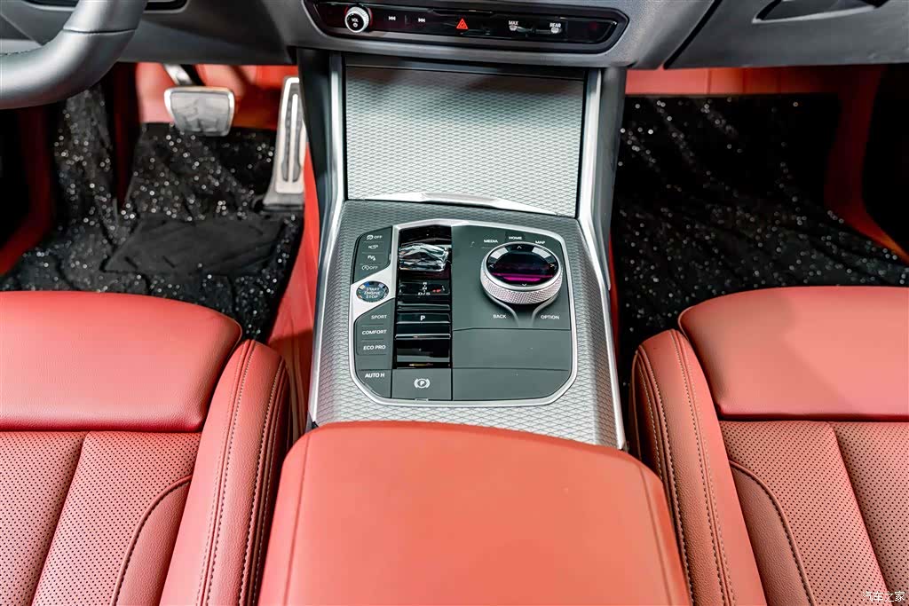 BMW 4 Series, 2025 14