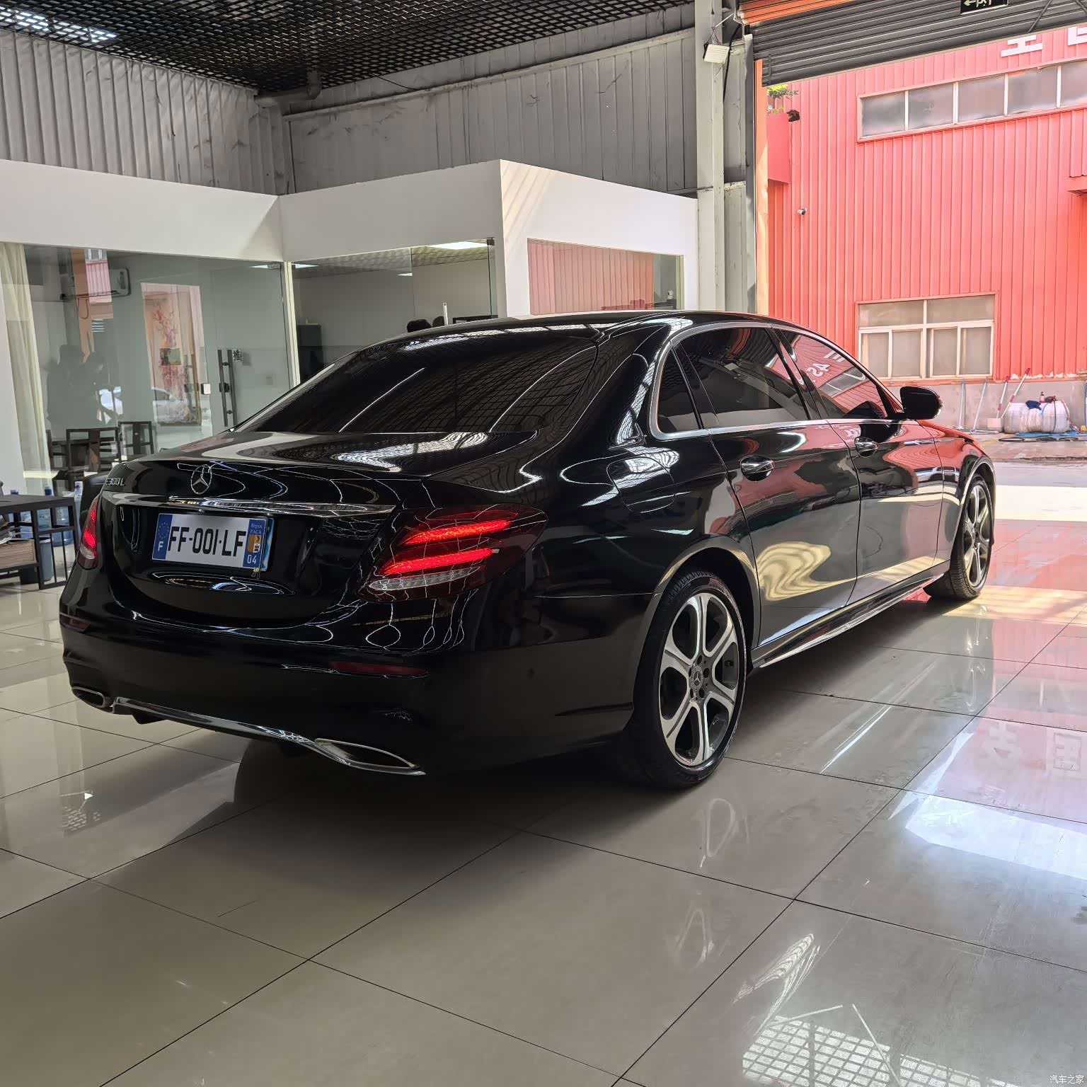 Mercedes-Benz E-Class, 2019 19