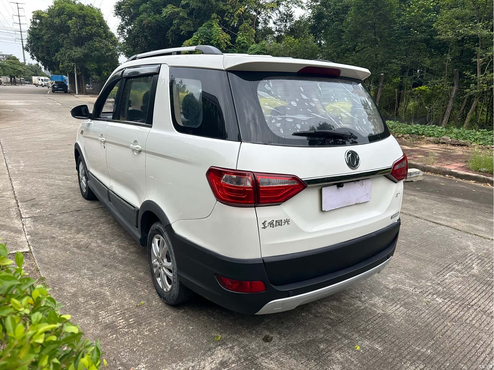 DongFeng 370, 2016 все фото
