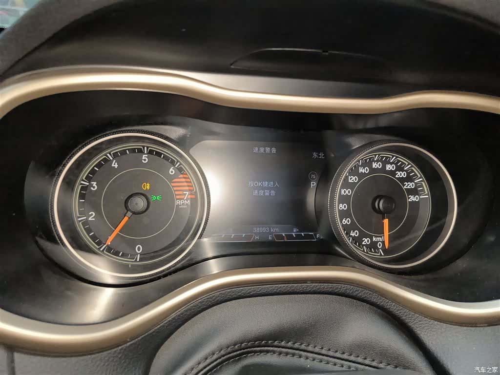 Jeep Cherokee, 2019 4