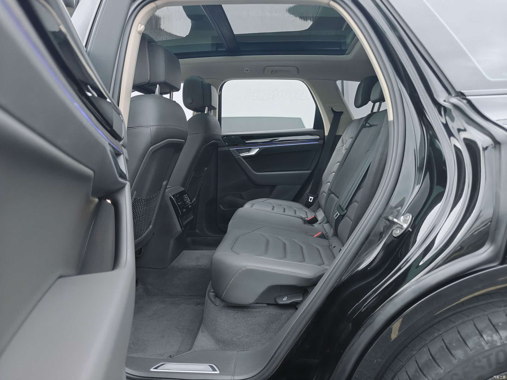 Volkswagen Touareg, 2023 12