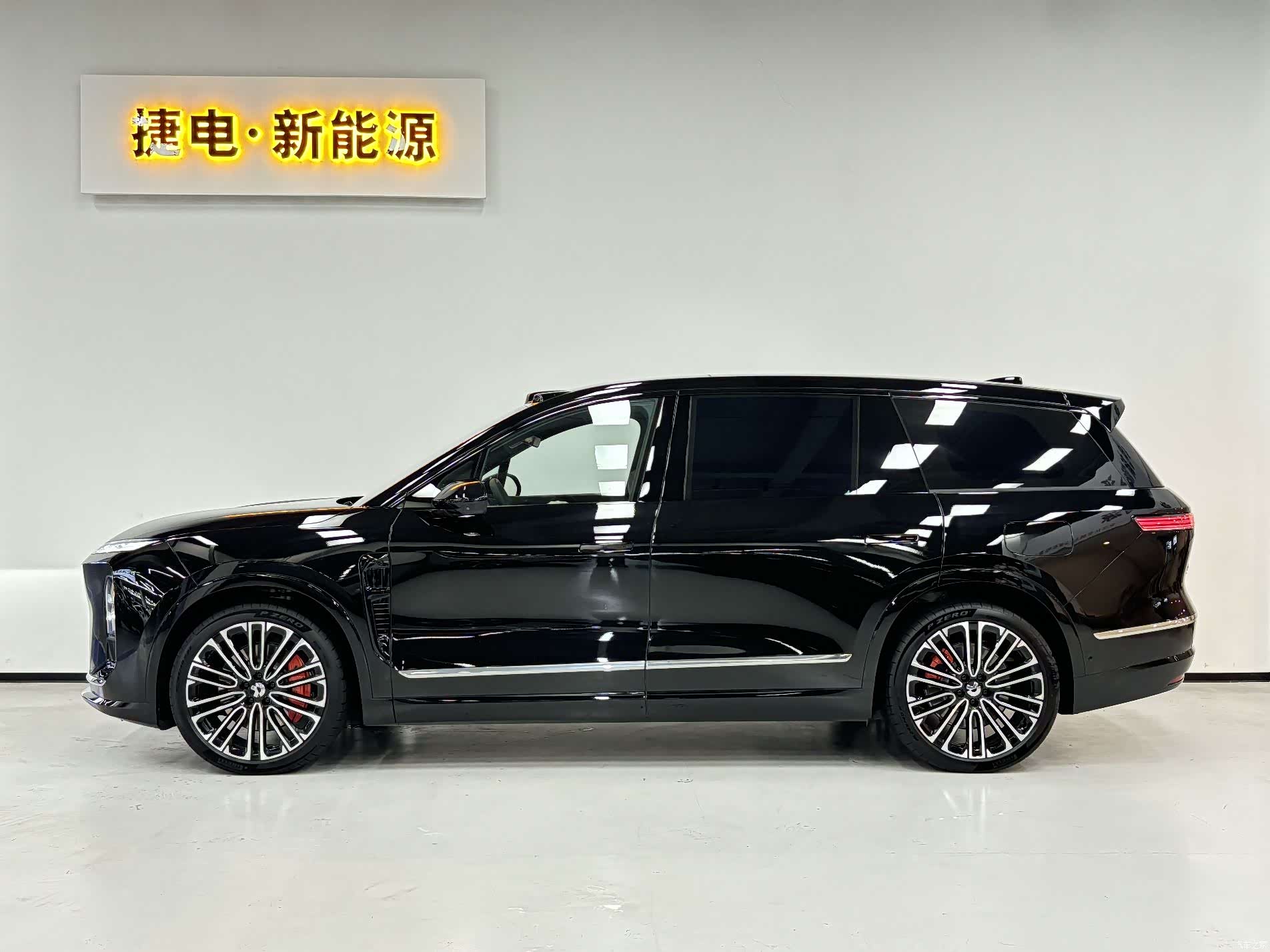 NIO ES8, 2025 3