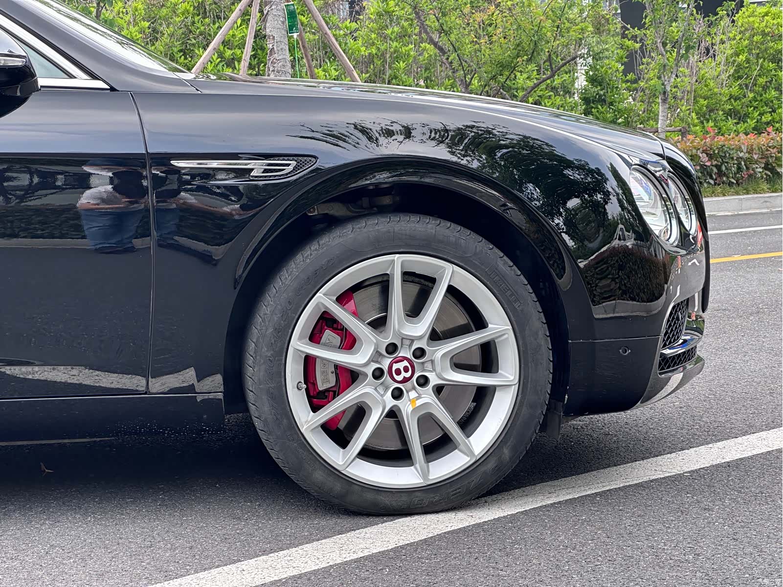 Bentley Flying Spur, 2019 9