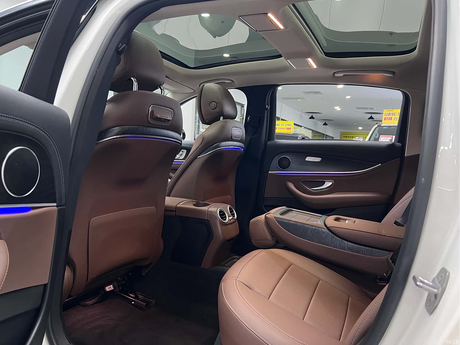 Mercedes-Benz E-Class, 2017 21