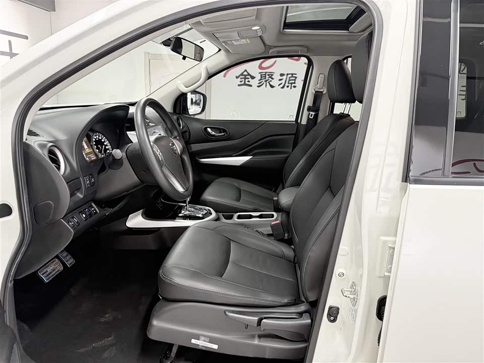 Nissan Tuda