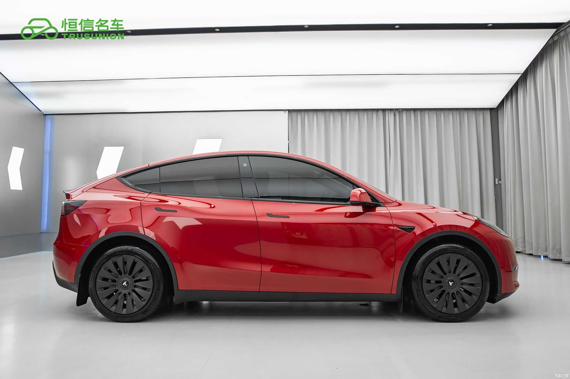Tesla Model Y, 2022 7