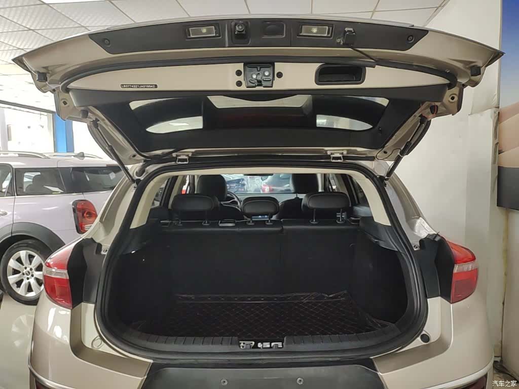 Geely Emgrand, 2018 19