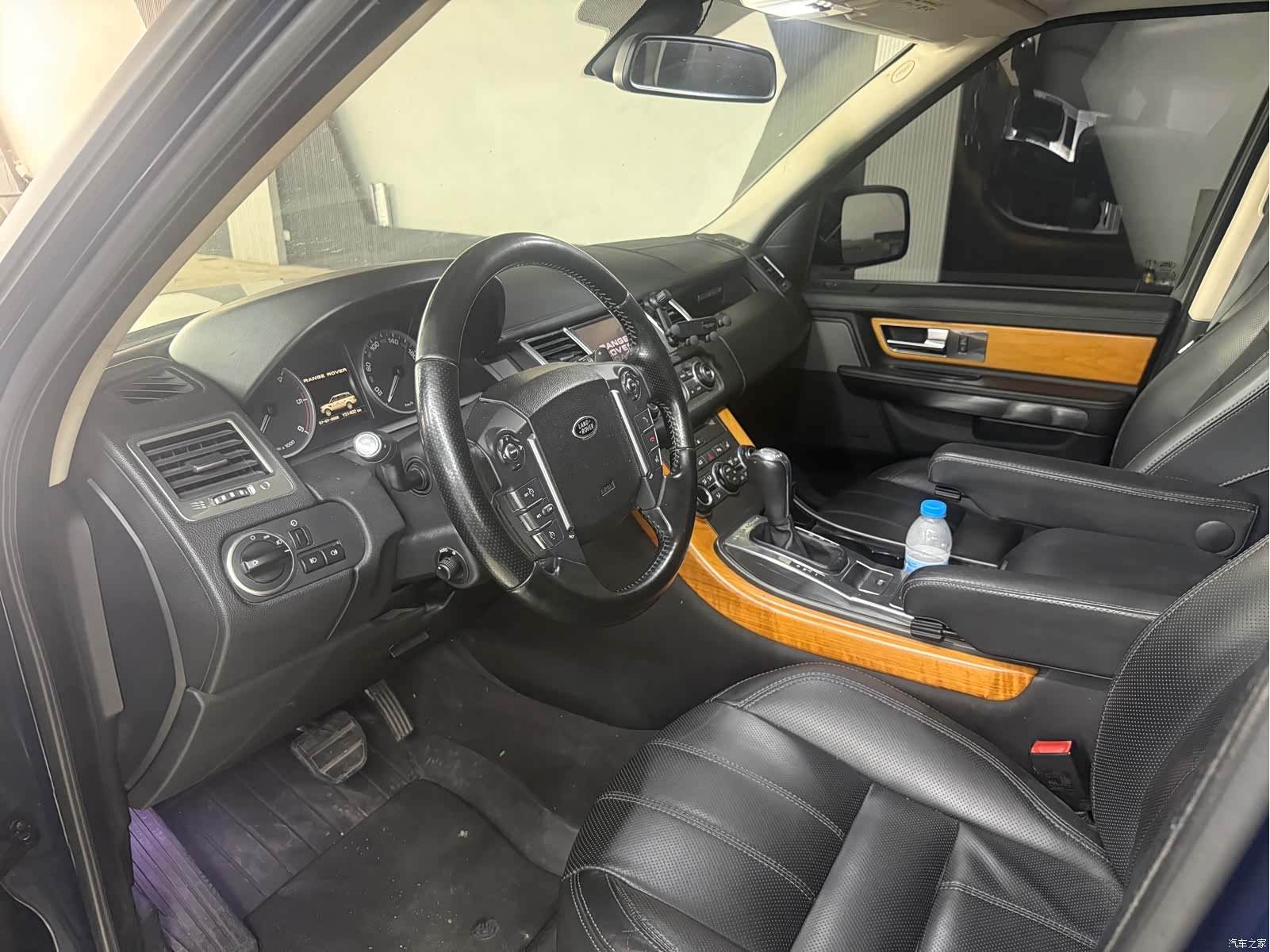 Land Rover Range Rover, 2012 11