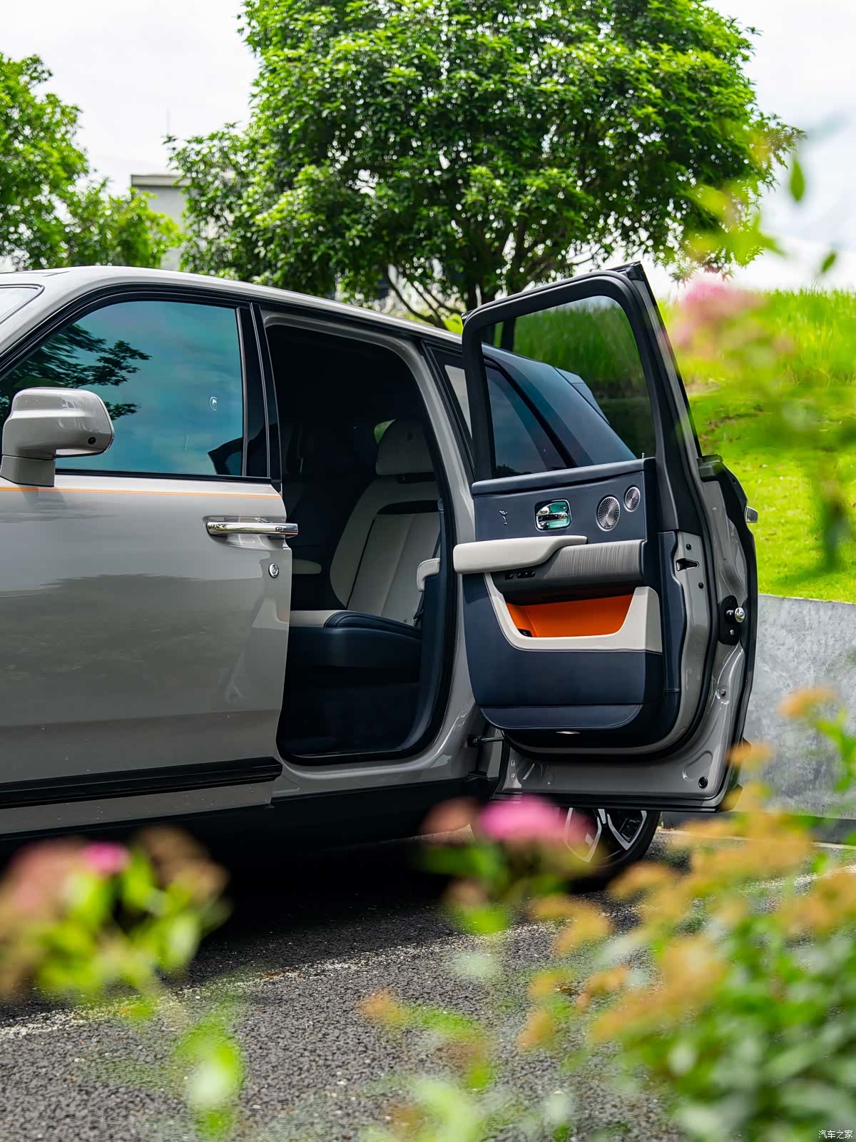 Rolls-Royce Cullinan, 2021 12