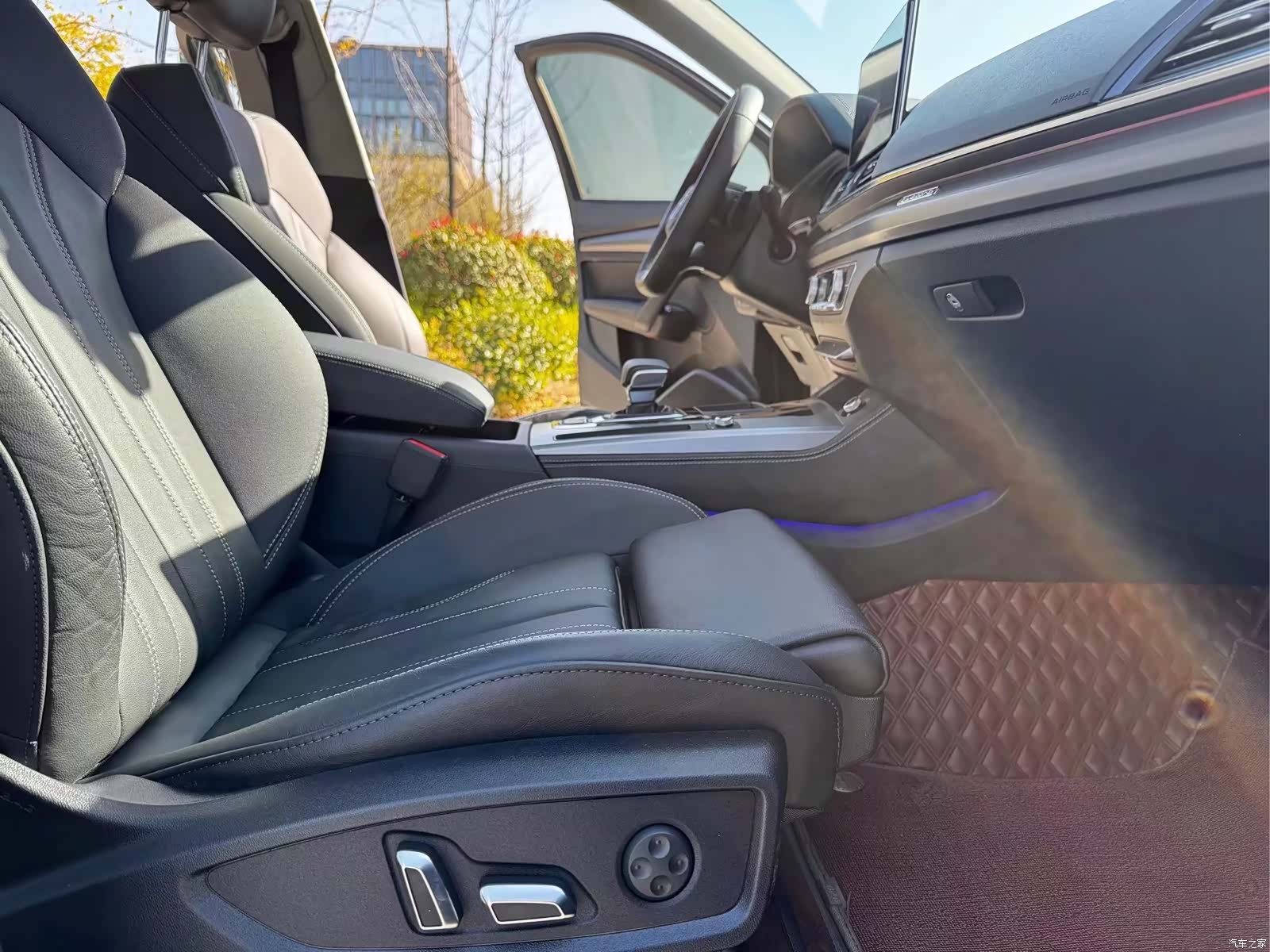 Audi Q5L, 2021 9