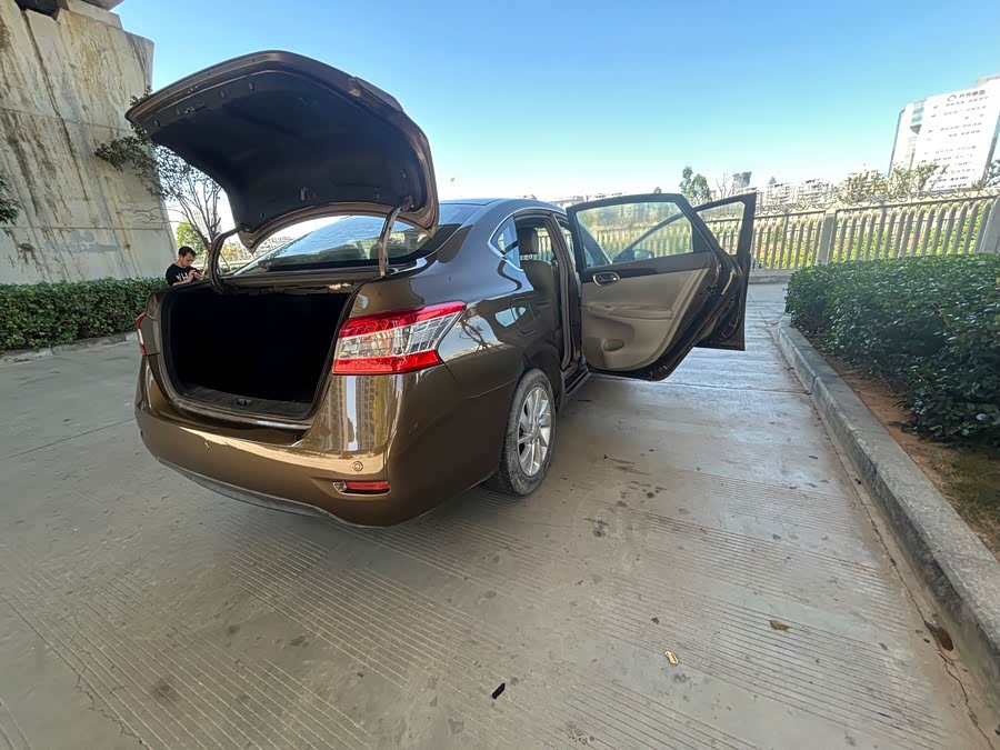 Nissan Sylphy 2013, фото 28