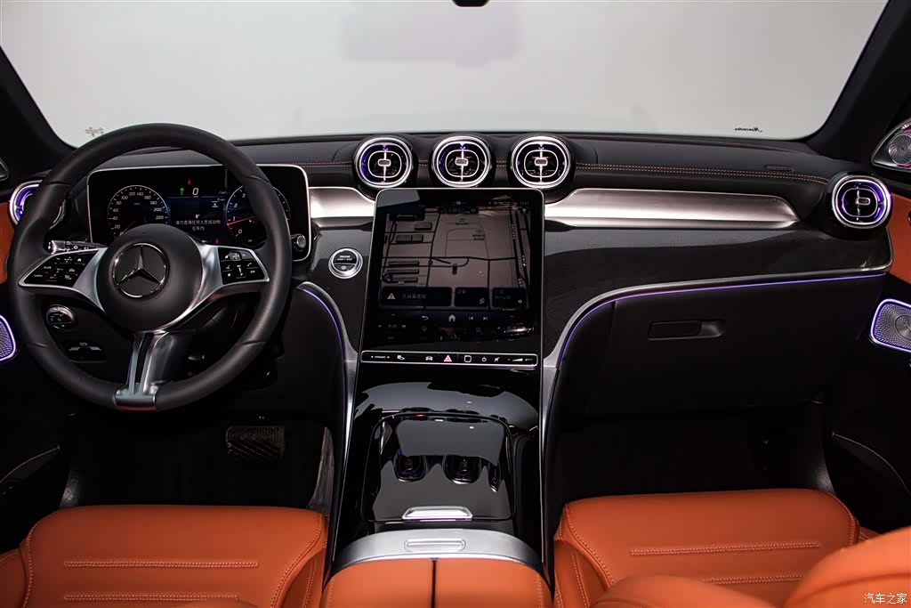 Mercedes-Benz GLC, 2025 21
