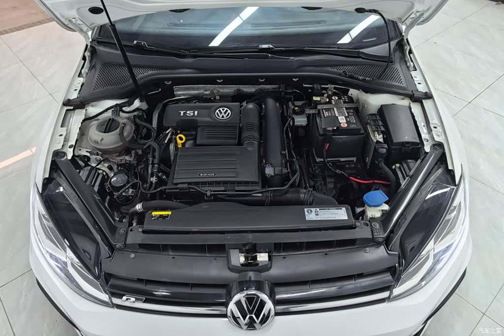 Volkswagen Golf, 2020 10