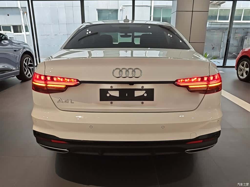 Audi A4L, 2023 6