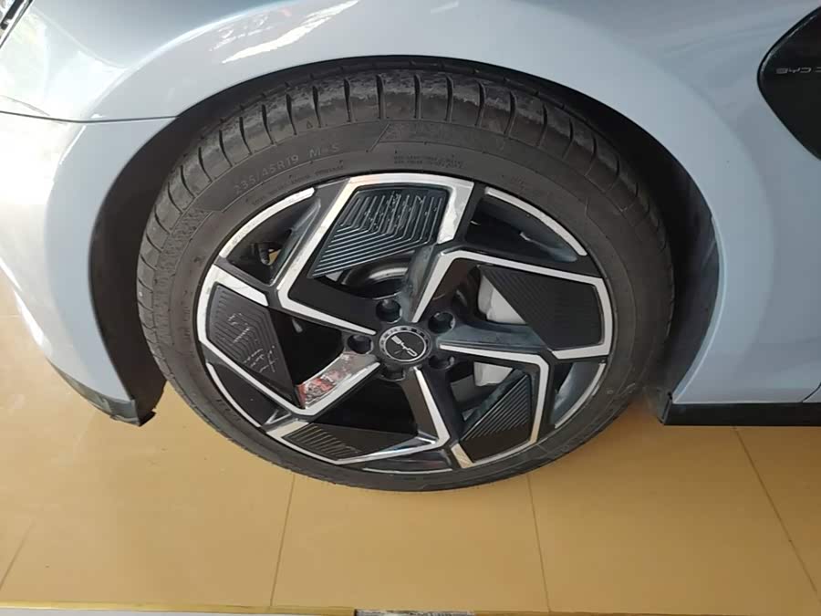BYD Seal 2023, фото 23