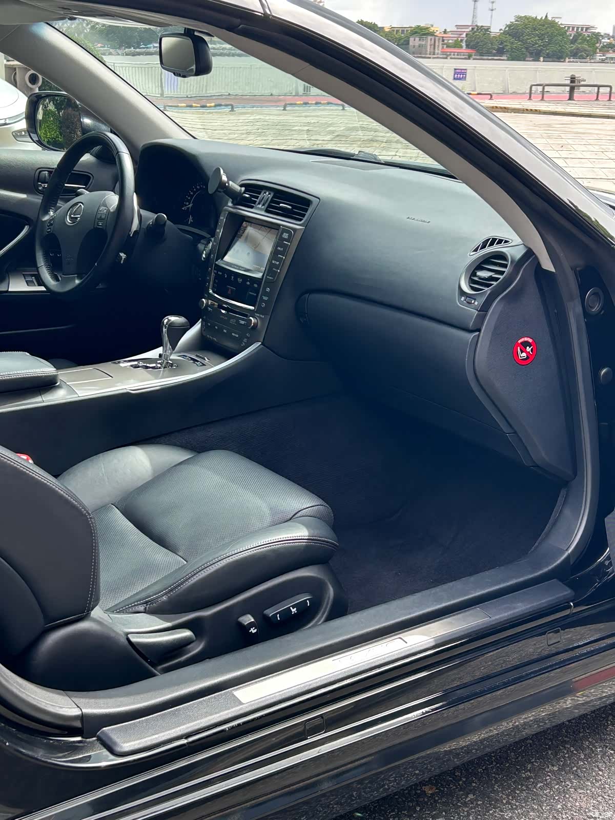 Lexus IS, 2010 14