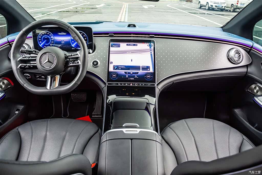 Mercedes-Benz EQE, 2025 17