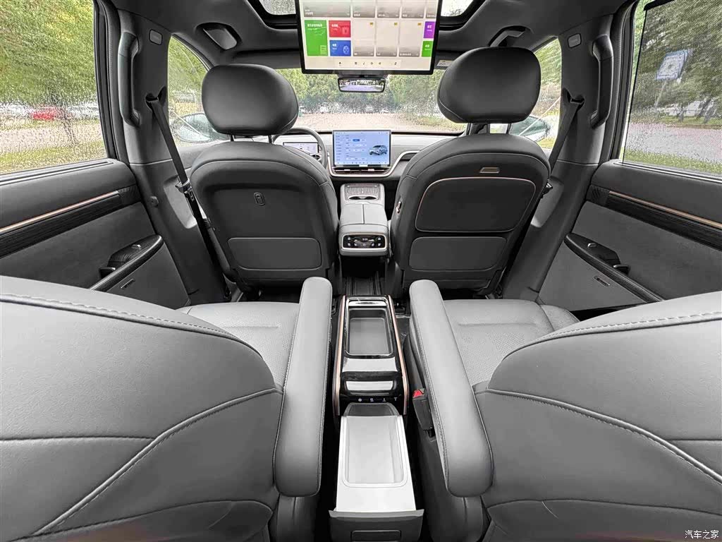 DongFeng eπ008, 2025 29