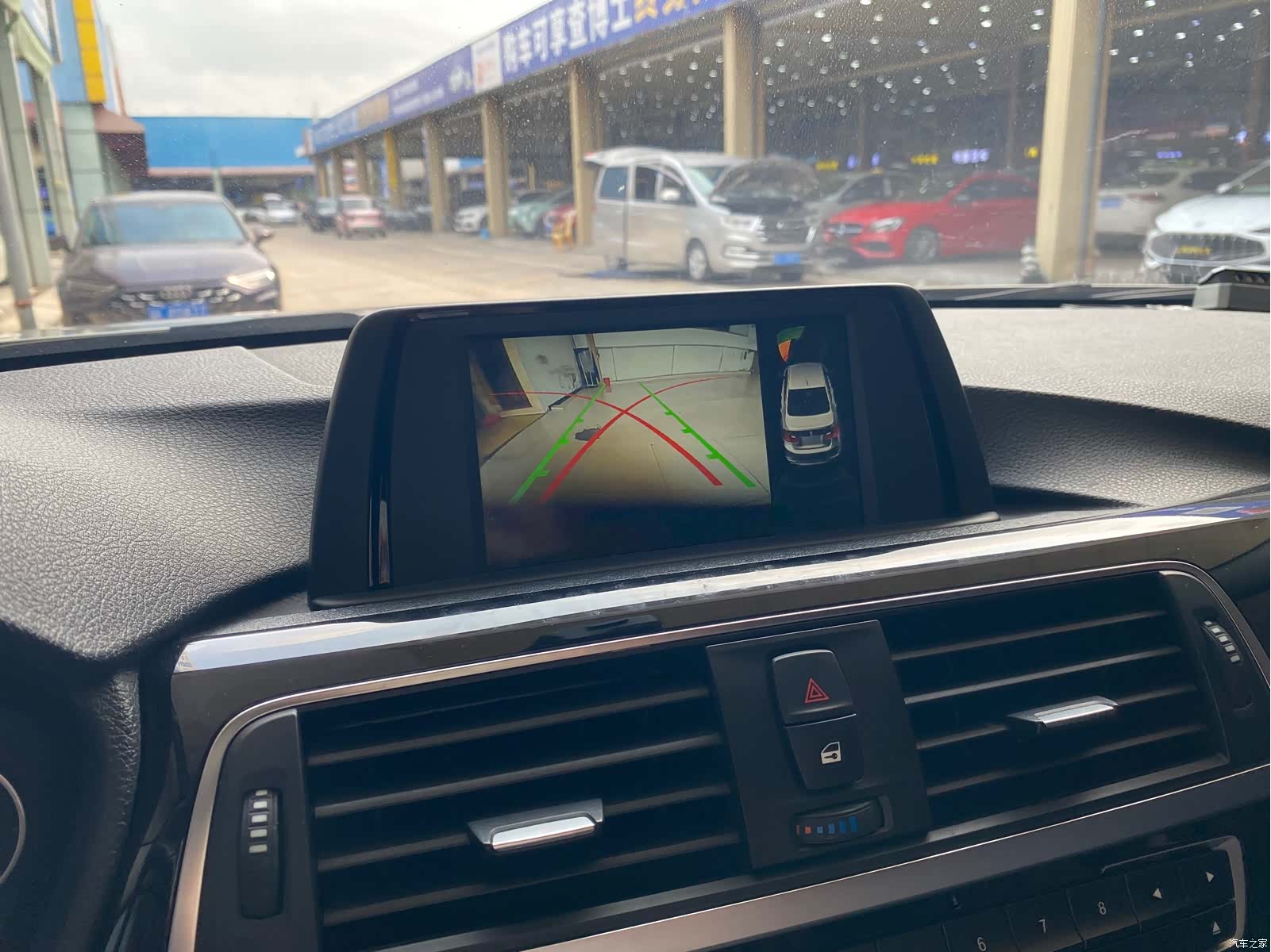 BMW 3 Series, 2016 16