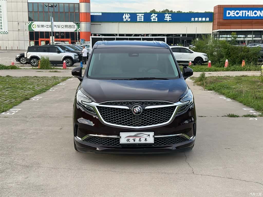 Buick GL8, 2022 2