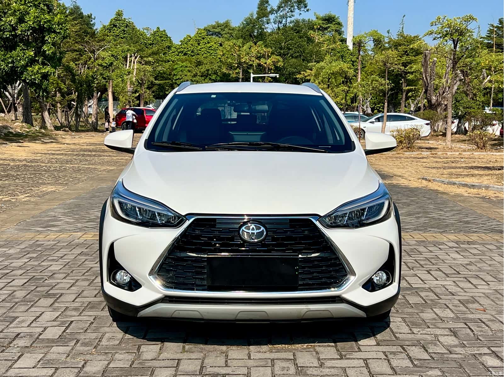 Toyota YARiS L, 2022 2
