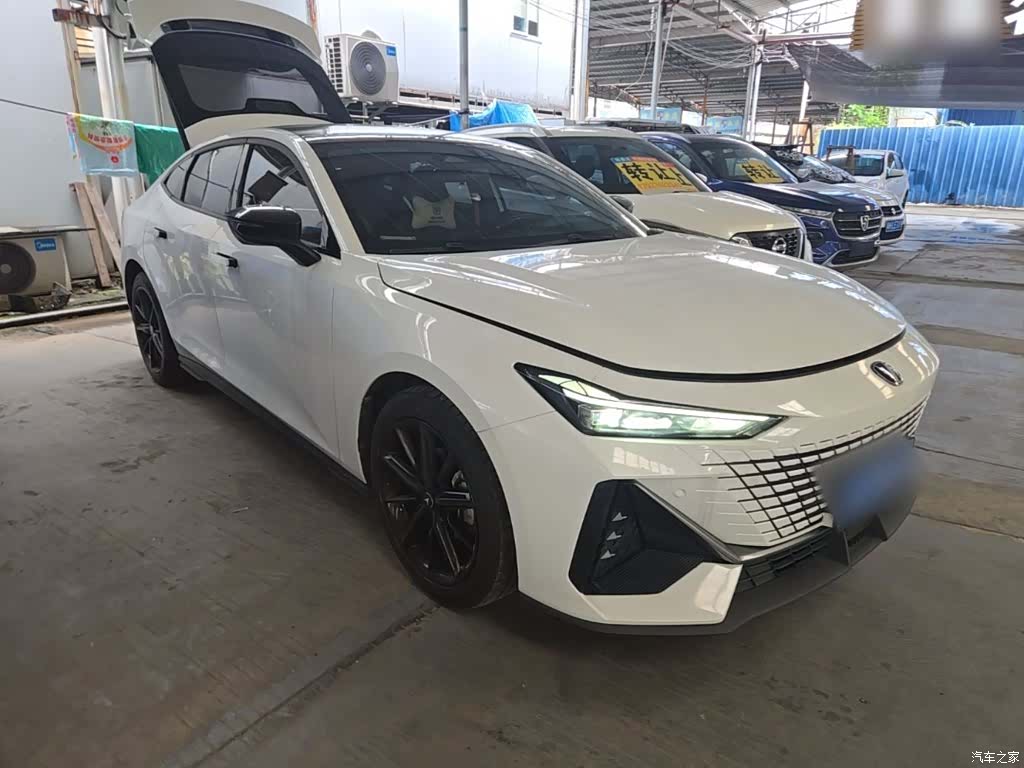 Changan UNI-V, 2024 4