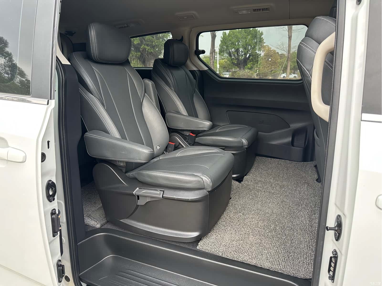 Maxus G20, 2023 15