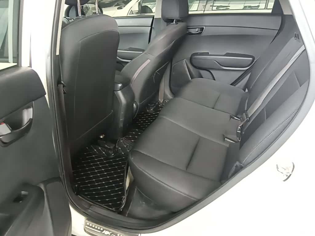 Kia KX3, 2016 17