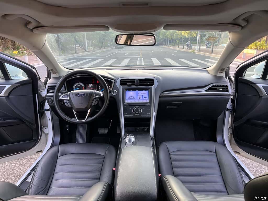 Ford Mondeo, 2017 10