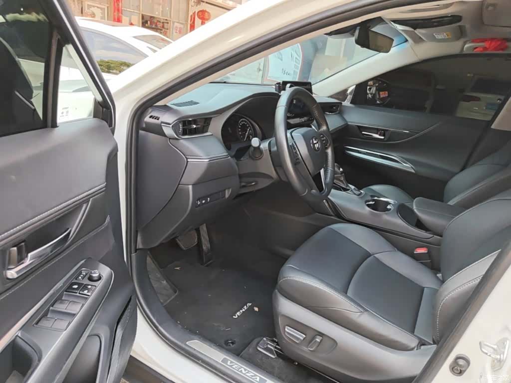 Toyota Venza, 2023 16