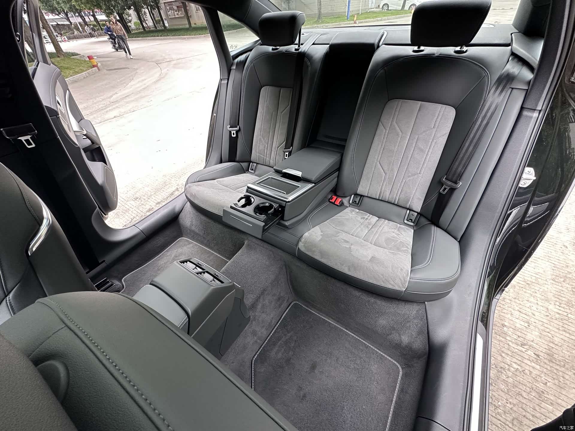 Audi A6L, 2024 7