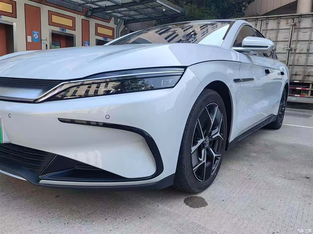 BYD Han, 2024 4