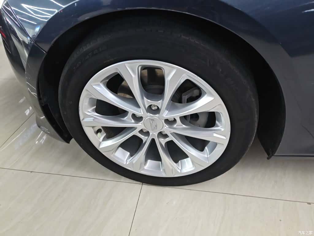 Cadillac CT5, 2021 23