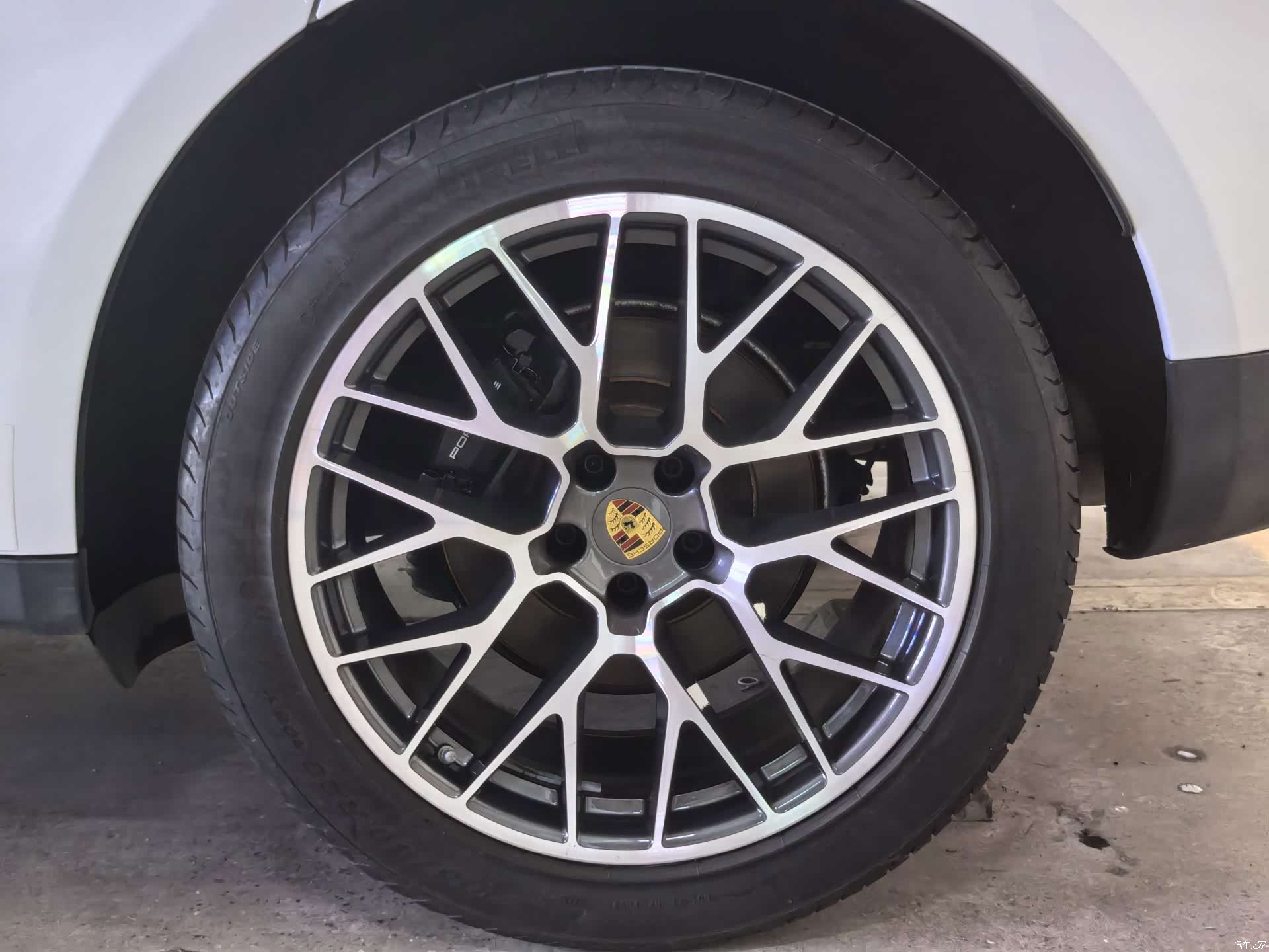 Porsche Macan, 2015 11