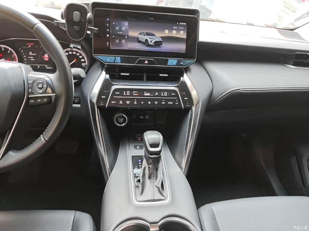 Toyota Venza, 2023 13